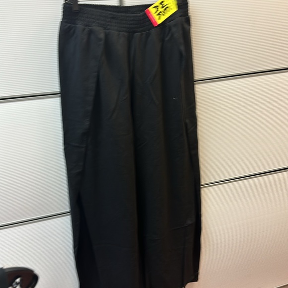 Zumba wear set bottom M pants LNW T - Picture 5 of 6
